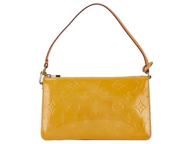 Louis Vuitton Lexington Yellow Patent leather  ref.1441943