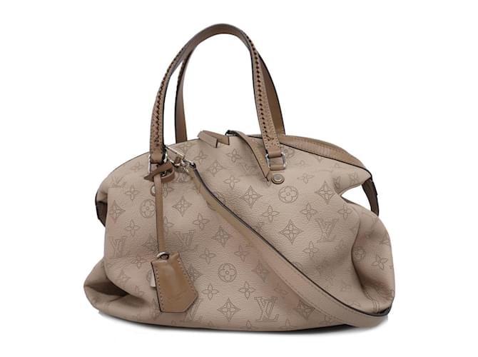 Louis Vuitton Mahina Beige Leather  ref.1442643