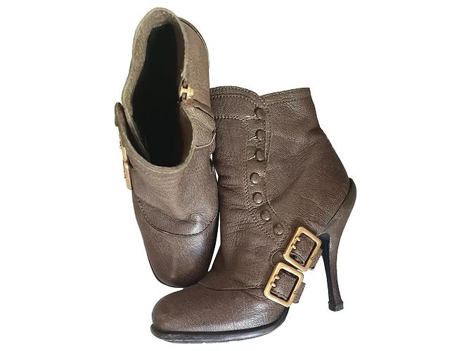Botines Dior de piel con tacón de 12 cm