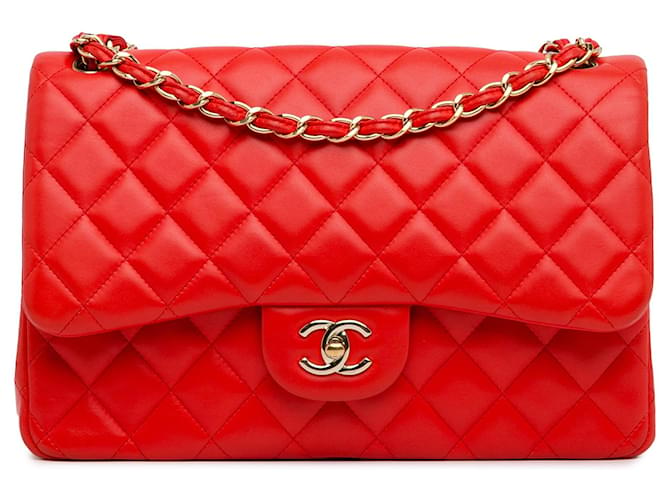 Sac à épaule Red Chanel Jumbo Classic en cuir d'agneau à double rabat Rouge  ref.1443322