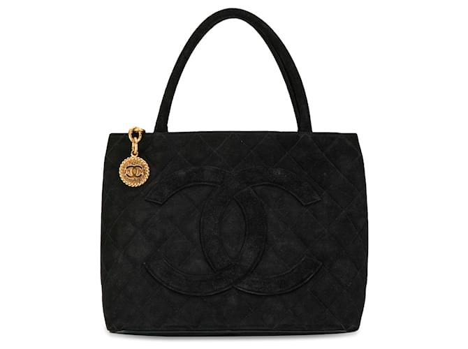 Schwarze Chanel Wildleder Medaillon Tasche Schweden  ref.1443578