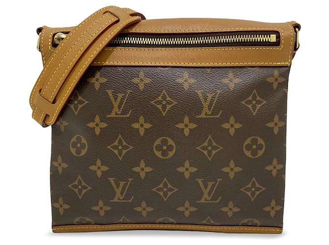 Brown Louis Vuitton Monogram Saumur Messenger PM Crossbody Bag Leather  ref.1443663