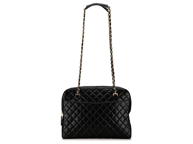 Sac à épaule en cuir d'agneau matelassé noir Chanel avec chaîne  ref.1443739