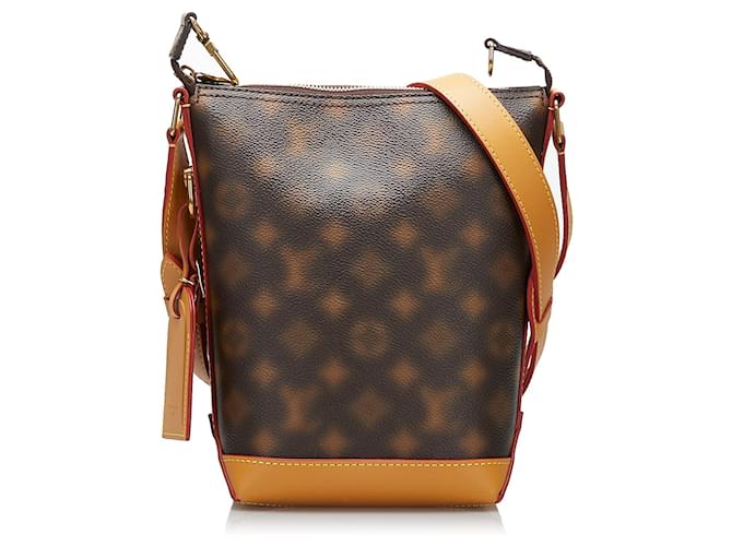 Bolso cruzado CRUISER PM Louis Vuitton marrón Castaño Cuero  ref.1443852