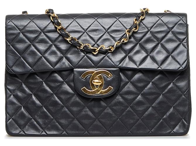 Sac à épaule Chanel Maxi XL classique en agneau noir à rabat simple Cuir  ref.1444580