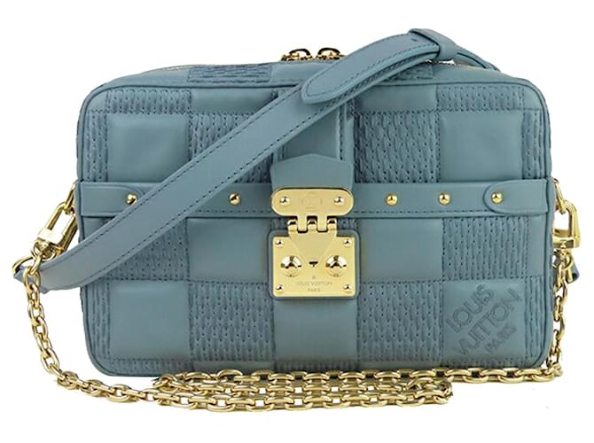 Bolsa transversal Troca PM azul Louis Vuitton Couro  ref.1444607