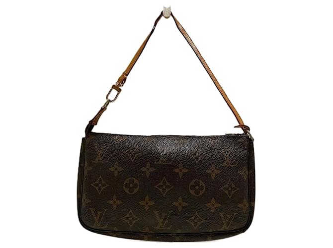 Bolsa de ombro Louis Vuitton Monogram Pochette Accessoires M51980 para mulheres Marrom Monograma Couro envernizado  ref.1446175