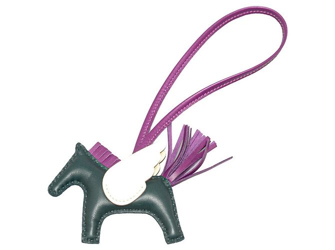 Hermès Charm per borsa Hermes Rodeo Pegasus PM in verde e viola Porpora