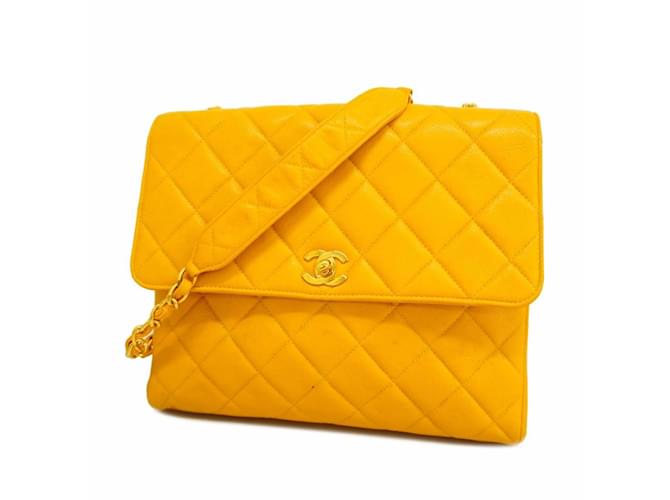 Timeless Chanel Yellow Caviar Leather Shoulder Bag  ref.1446394