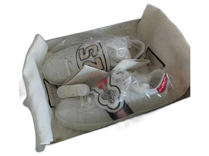 Baskets Gucci Ace en cuir blanc