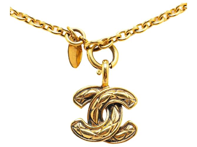 Collar de oro chapado Chanel Matelassé Coco Mark para mujeres Chapado en oro  ref.1447584