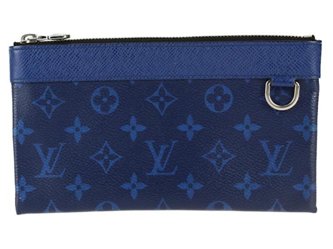 Pochette Discovery PM Taiga Rama de Louis Vuitton en Cobalt Cuir Cuir vernis Bleu  ref.1447767