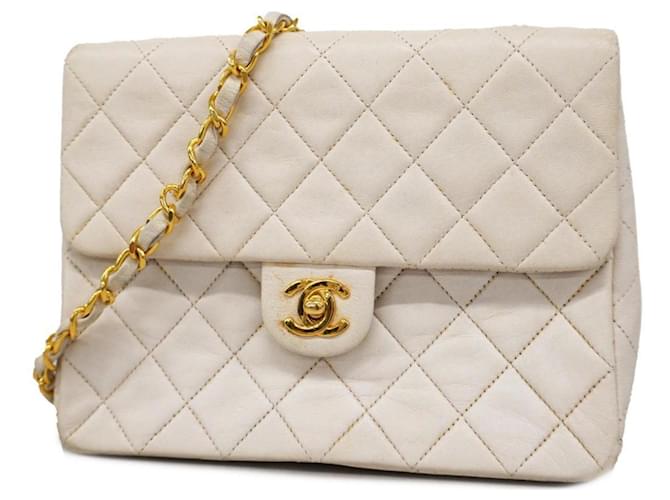 Timeless Bolso de hombro de piel de cordero blanco Chanel Cuero  ref.1447917