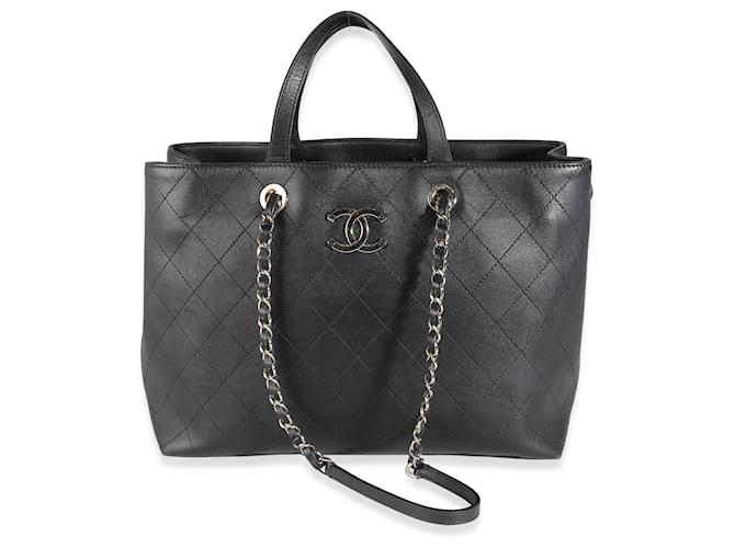 Chanel GroBe Shopper Tasche aus schwarzem gesteppte Kalbsleder ref.1449454 Joli Closet