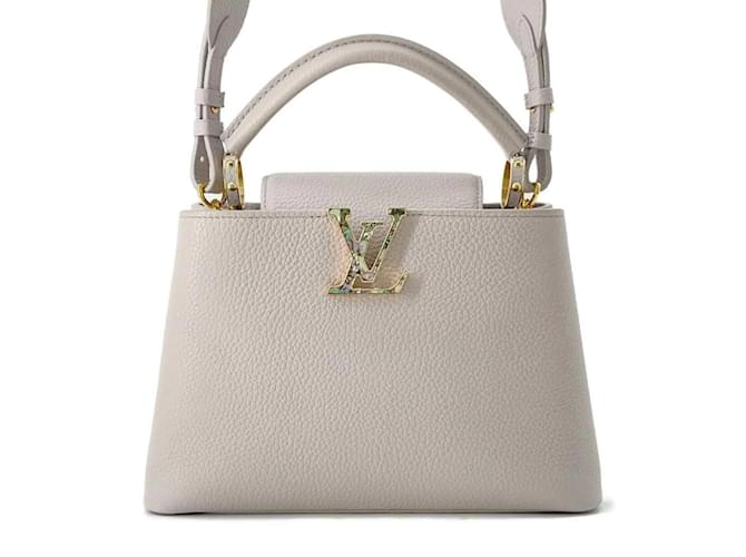 Bolso Capucines BB Louis Vuitton Cuero  ref.1452222