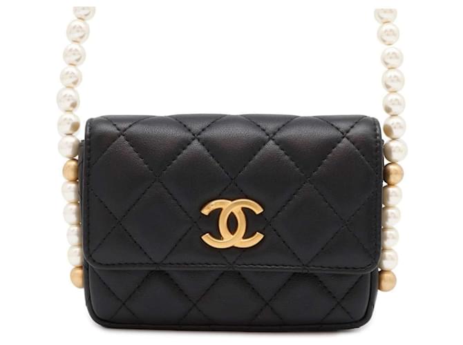 Chanel Black Lambskin Shoulder Bag Leather  ref.1452610