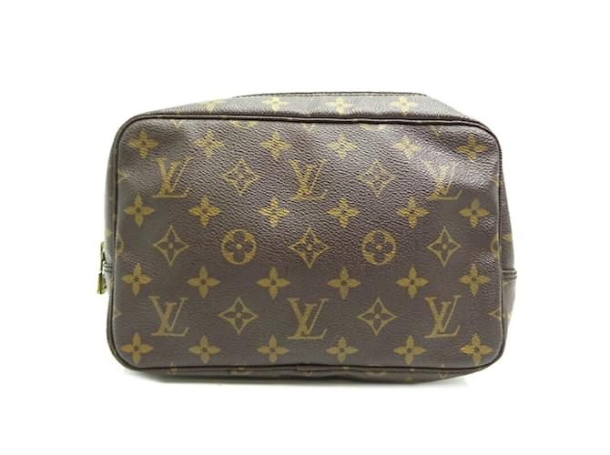 Louis Vuitton Truss Toilette 23 Pouch Brown Damier ebene Monogram Patent leather  ref.1452616