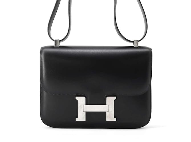 Hermès Bolsa de Ombro Hermes Constance 24 Preto Bezerro-como bezerro  ref.1452884