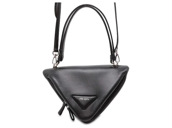 Sac à main en cuir noir Prada  ref.1452961