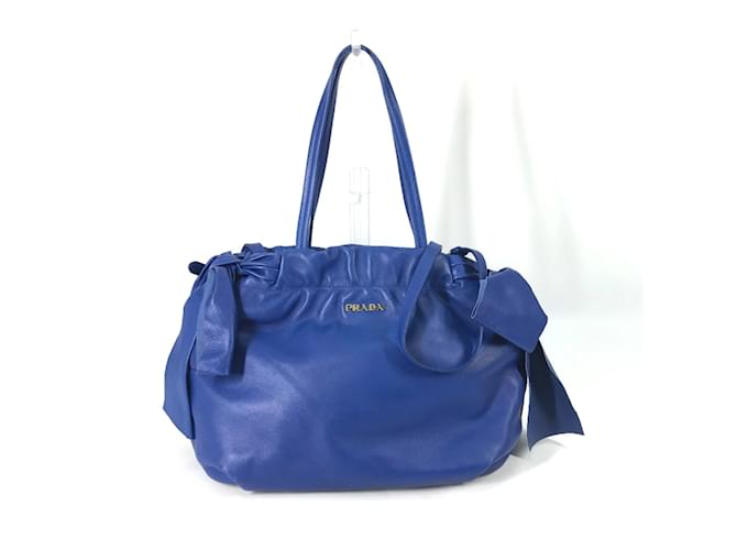 Tote Bolsa de couro azul Prada  ref.1453328