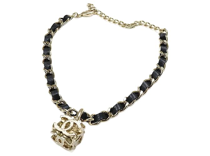 Chanel Cube Coco Mark Necklace Black White Golden Leather Metal  ref.1453459