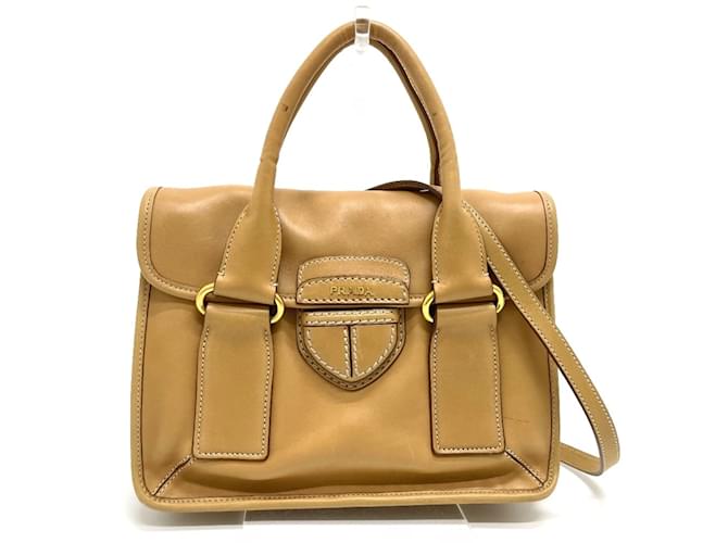 Borsa in pelle beige Prada  ref.1454921