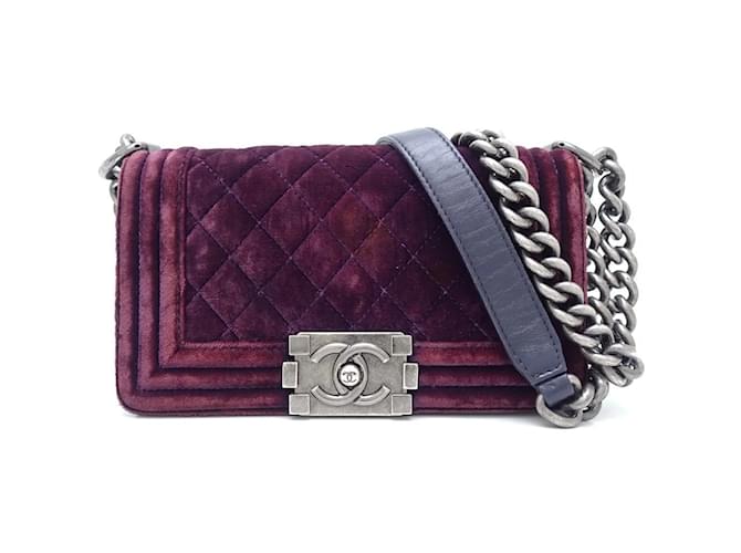 Chanel Boy Shoulder Bag in Bordeaux Velour Dark red Leather  ref.1455087