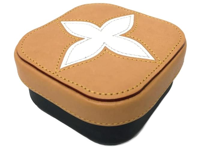 Louis Vuitton Monogram Jewelry Case Brown Leather  ref.1456231