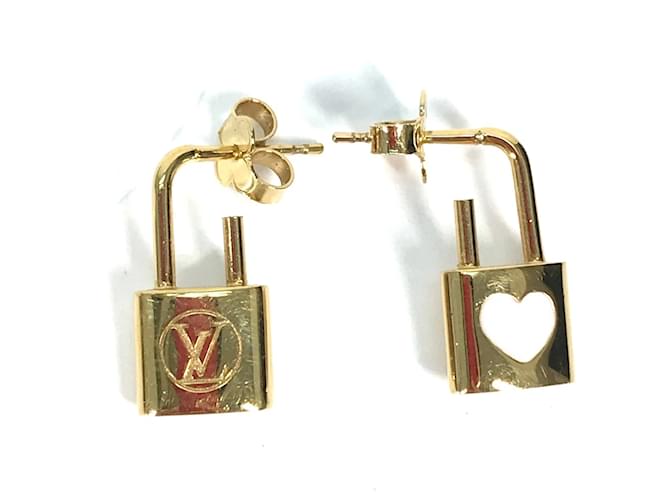 Louis Vuitton Gold Stud Earrings Golden  ref.1456269