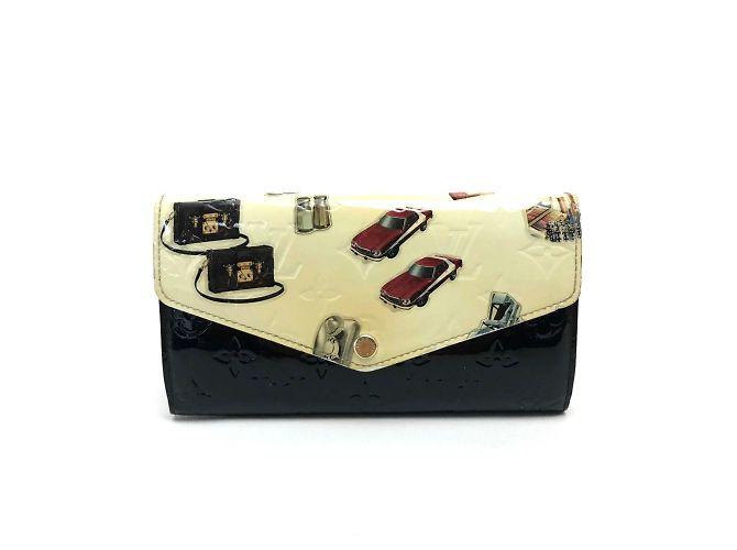 Louis Vuitton Monogram-Vernis Long Wallet White