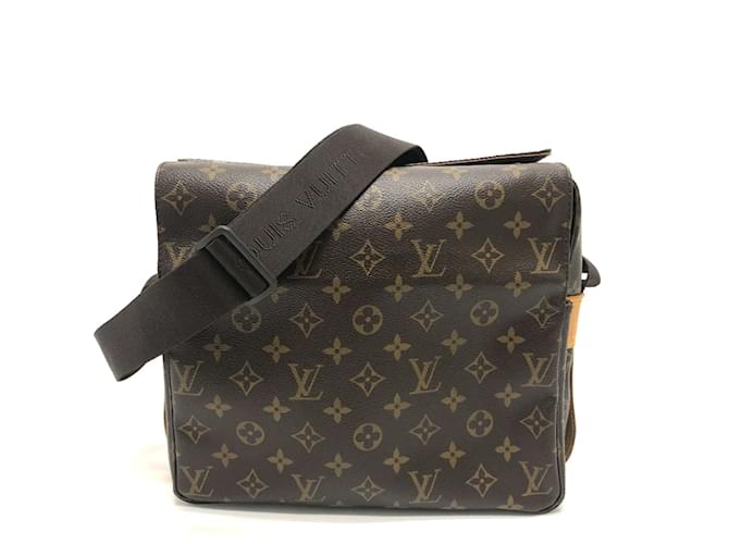 Monogramm Schultertasche Louis Vuitton Braun ref.1456785 - Joli Closet 