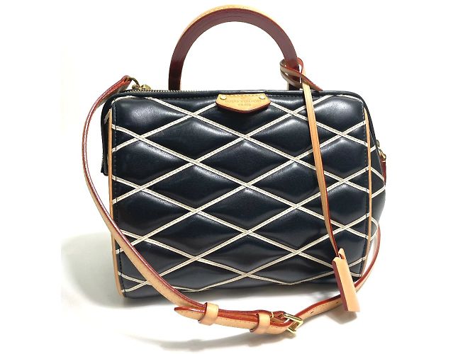 Louis Vuitton M50011 Handtasche Schwarz