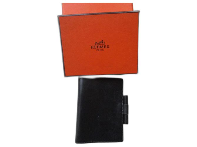 Hermès Black leather agenda cover.
