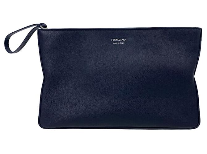 Pochette en cuir bleu marine Salvatore Ferragamo  ref.1459461