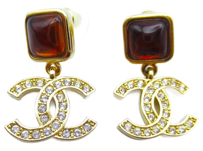 Chanel Gold Stud Earrings Golden  ref.1461847