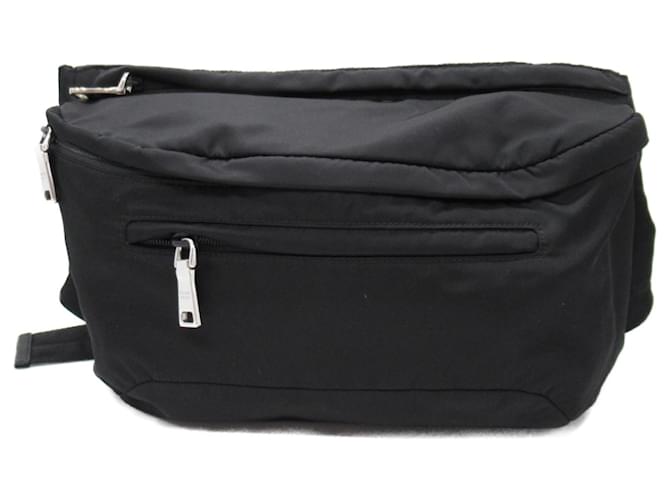 Borsa a spalla in nylon nero Prada  ref.1462816