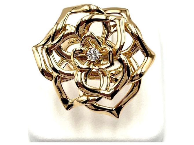 Anello in oro con diamante a forma di fiore per donna Piaget D'oro