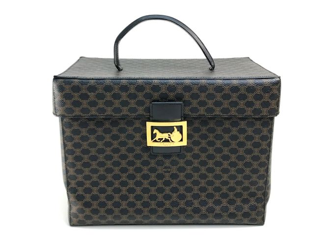 Céline Borsa a mano con hardware da carrozza e logo Celine Marrone 