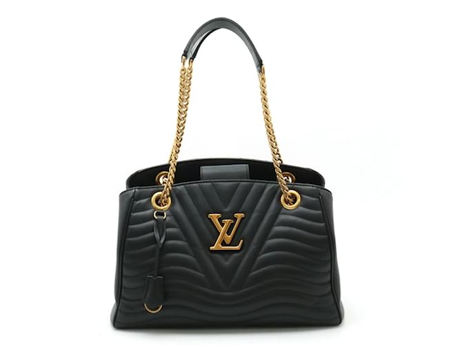 Sac à main New Wave Chain Tote en Noir de Louis Vuitton Cuir  ref.1463646