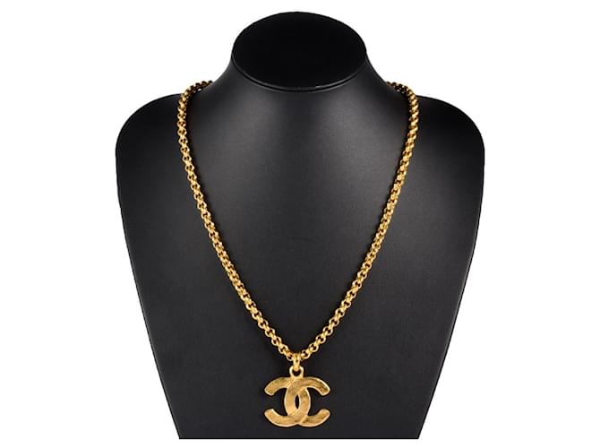 25A★キラめくお洒落さ♪【CHANEL】LONG PENDANT NECKLACE CHANEL Quilted Pattern Necklace Long Necklace Gold CC
