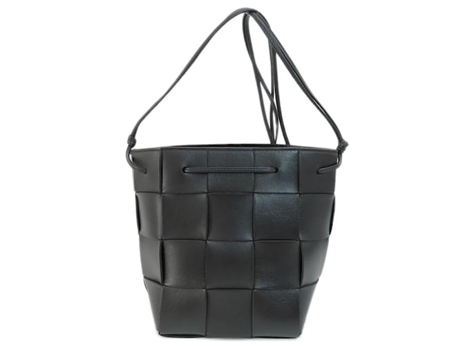 Sac à bandoulière Cassette de Bottega Veneta Cuir Noir  ref.1464632