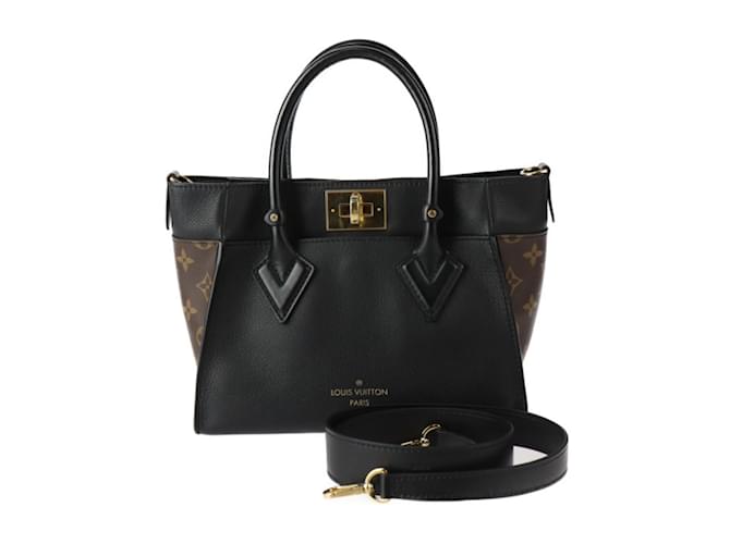 Borsa Louis Vuitton On My Side PM Marrone Nero Pelle Pelle verniciata  ref.1464757