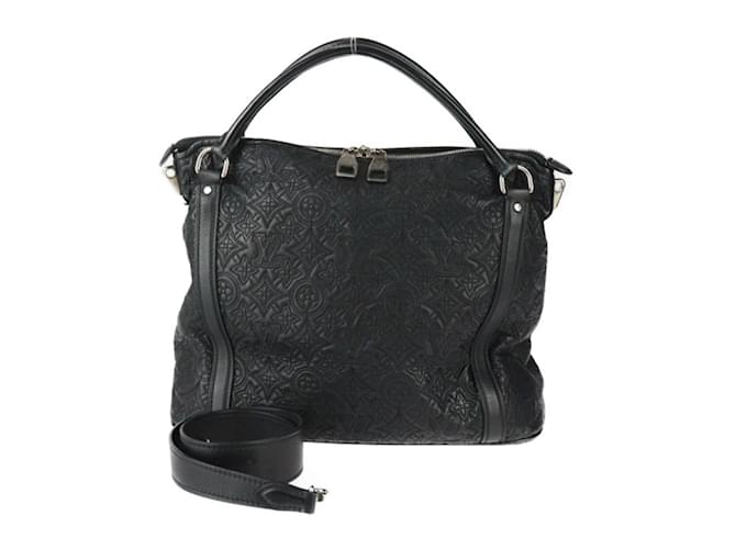 Sac à main Louis Vuitton Ixia PM Cuir vernis Noir  ref.1464820