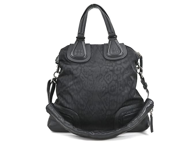 Givenchy Black Nylon Handbag Shoulder Bag  ref.1466986