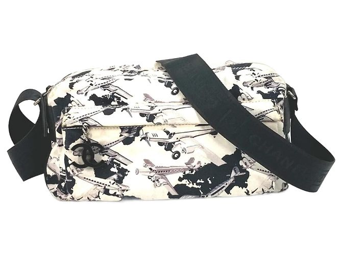 Borsa a spalla in tessuto nero Chanel
