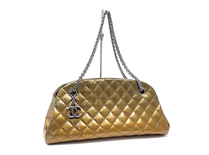 Sac à bandoulière chaîne Mademoiselle Chanel Cuir vernis Kaki Métallisé  ref.1469683