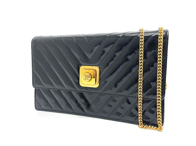 Borsa a spalla Chanel V-Stitch Chevron Nero