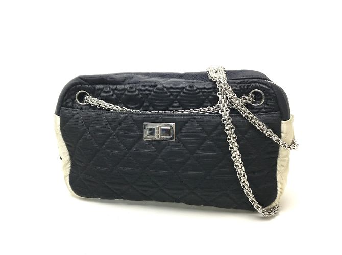 Timeless Borsa a spalla trapuntata Chanel Nero