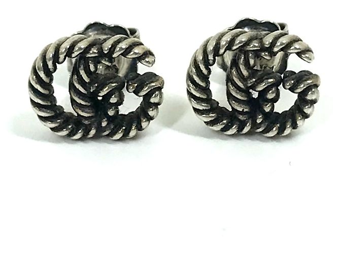 Orecchini in argento con logo GG Marmont di Gucci