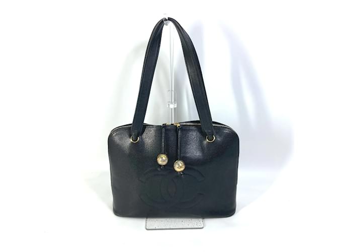 Timeless Chanel Black Leather Shoulder Bag  ref.1470325
